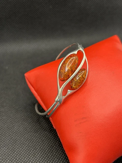 Bracelet d'ambre vert véritable