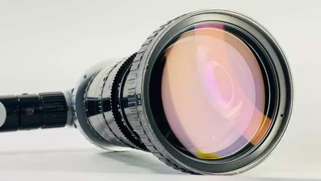 Angenieux 16mm reflex 12-120mm F2.2 16mm Zoom Lens (super 16)