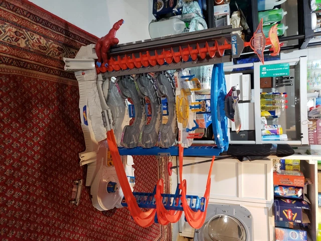 Hot Wheels Ultimate Garage, Over 3 feet tall, 140 car storage, motorized gorilla