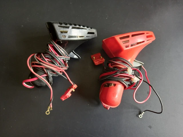 Lot de 2 manettes pour circuit de voitures électrique SCALEXTRIC/MECCANO/HORNBY
