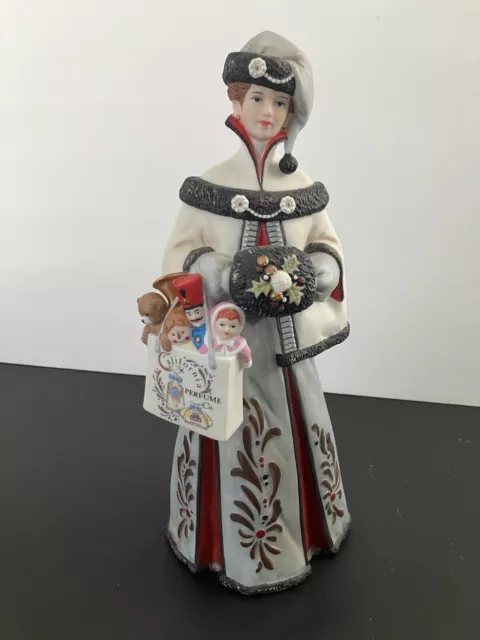 Avon President's Mrs. Albee Award  Figurine 10" Lady with Muff O