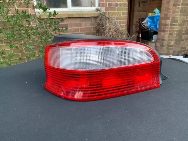 Mk2 Citroen Saxo Left Rear Lamp Cluster 1.1 1.4 1.6 VTR VTS Near Side n/s Light