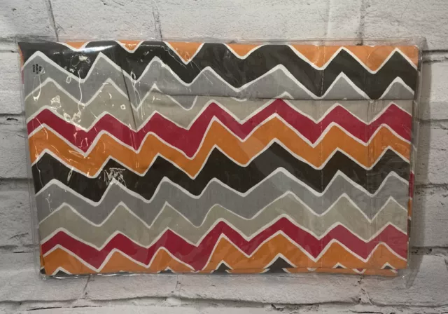 "Ventana para bebé Glenna Jean Calliope valencia rojo, naranja, marrón Chevron 70"" X 18""" 3