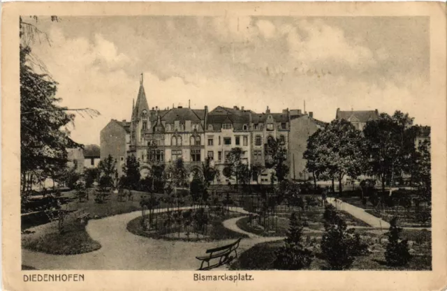 CPA AK DIEDENHOFEN Bismarckplatz (454760)