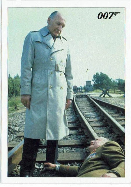 James Bond Archives 2017 Final Edition Octopussy Throwback Chase Card #25