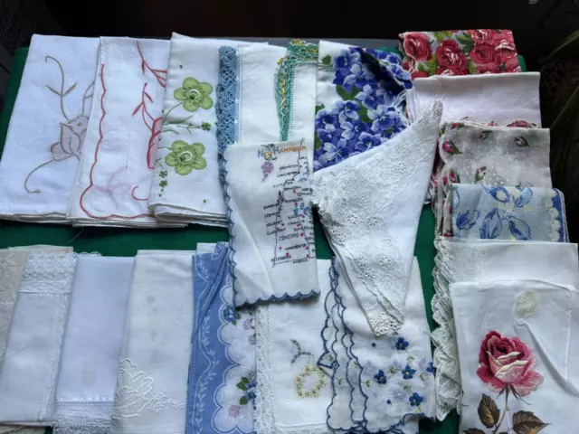 Vintage lot 21 Ladies handkerchiefs