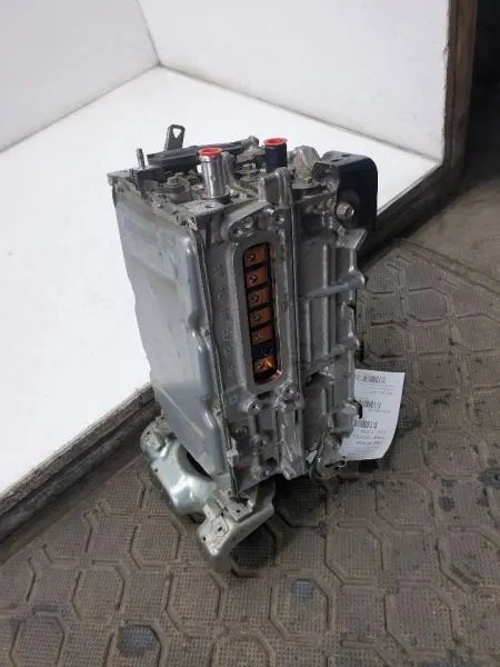2016 Toyota Prius Four 1.8L Fwd At Power Inverter Assembly
