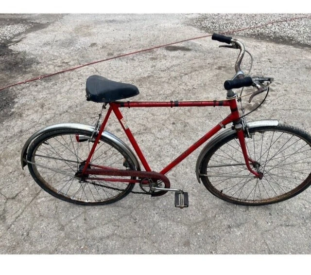 Schwinn Red Bike Vintage, lot of four bike available