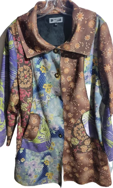 Vtg Artsy Patchwork Tapestry Women’s Coat Long Jacket Tapestry Lined Boho Hippie