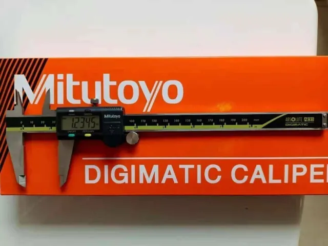 Mitutoyo Japan 500-197-30 200mm/0-8" Absolute Digital Digimatic Vernier Caliper