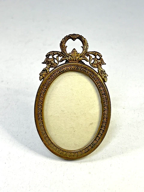 Petit Cadre Photo Art Nouveau - femme florale - Laiton ou Bronze - Antiquités