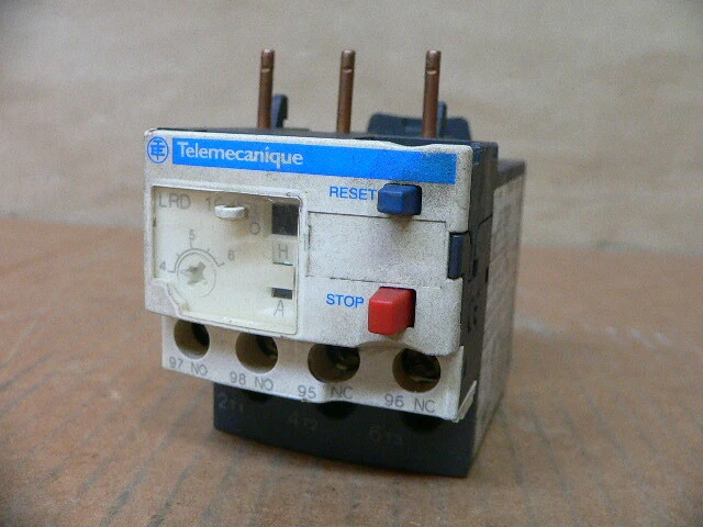 Telemecanique LRD 10 4-6 AMP Overload Relay Schneider LRD10