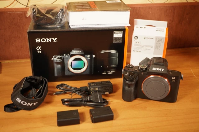 Sony Alpha  a7 II -ILCE-7M2 Appareil Photo Numérique Hybride + SAC ET ACCESSOIRE