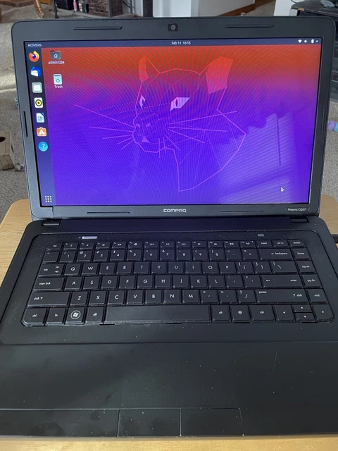 HP Compaq Presario CQ57-319WM 15.6" 250GB HD, BT, Dual-boot Linux -- NEW screen!