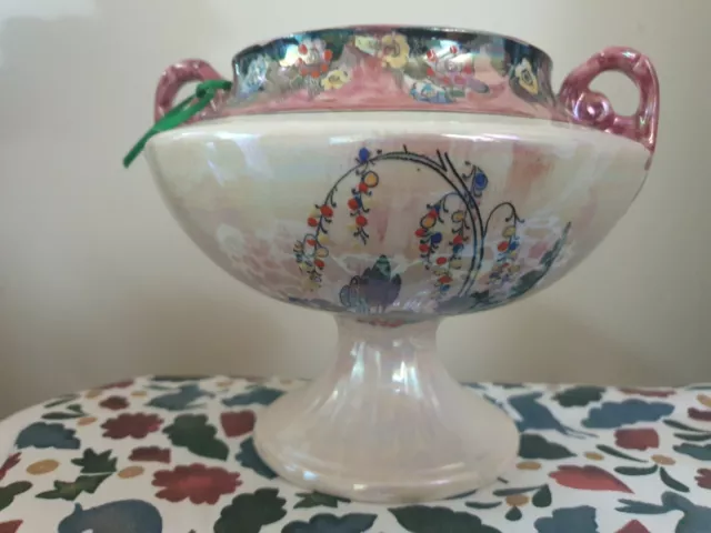 Vintage Beautiful Arthur Woods Pink Lustre Urn/Vase