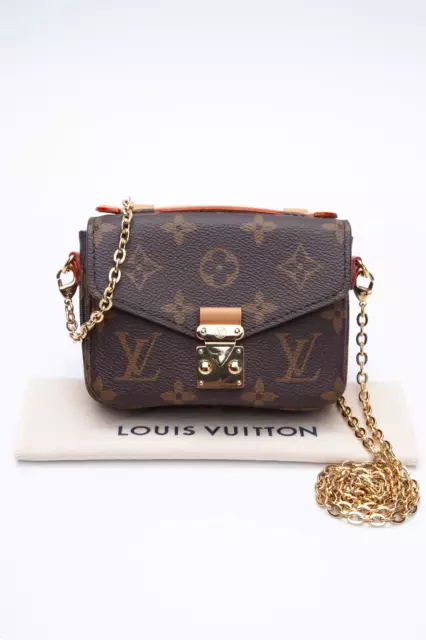 Louis Vuitton Vintage Pochette Accessoire handbag in leather Brown Multiple  colors Cloth ref.338326 - Joli Closet