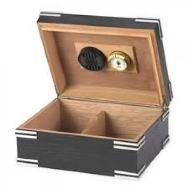 Humidor - Ironsides Small Oak Veneer/Ebony Finish - HUM-25IS 2