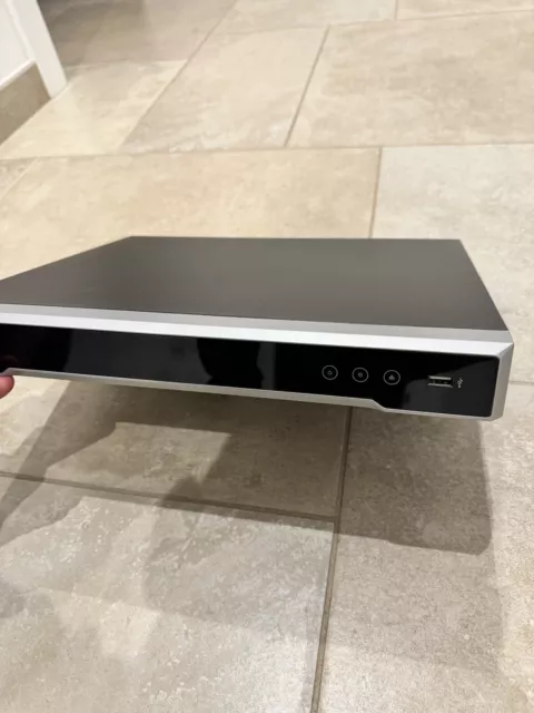 Hikvision Ds-7608Ni-I2/8P Nvr 4K  Pro 8Ch Onvif Poe H.265+ Cloud Hik-Connect