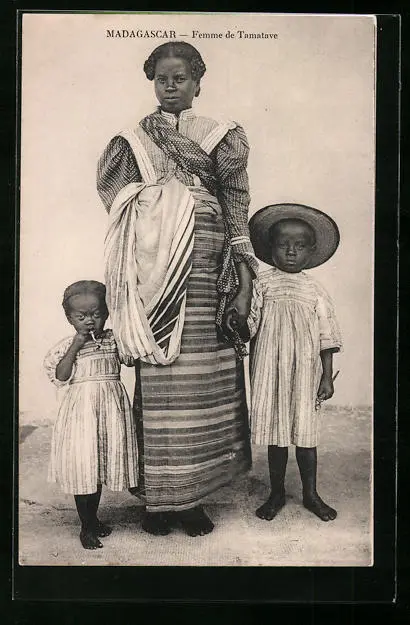 CPA Madagascar, Femme de Tamatave