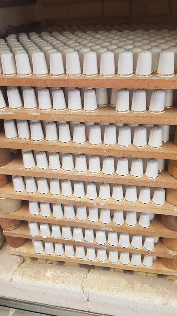 Brand New Gilded Thimbles Made In The Potteries Bag Of 100