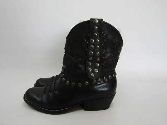 Reba Womens Size 7.5 M Black Leather Zip Studded Ankle Fashion Boots Bootie