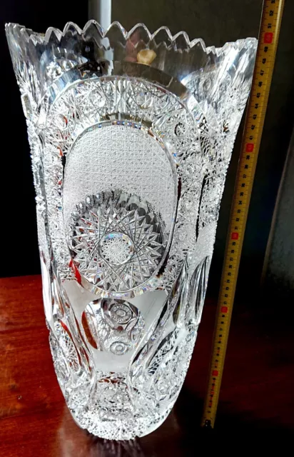 Vaso in cristallo di Boemia lavorato a mano 27x50 cm