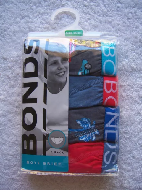 BNIP Boy's Bonds 4 Pack Briefs Undies Underwear Size 10-12