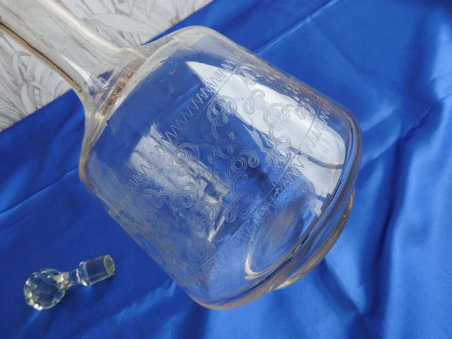 ANCIENNE CARAFE A EAU VIN CRISTAL GRAVE BACCARAT ST LOUIS cuisine ART