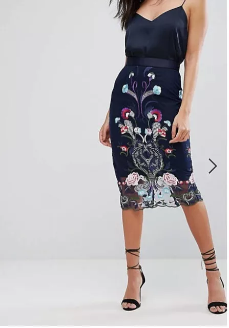 River Island Embroidered Midi Skirt UK 8 Lined Navy Blue Stunning Floral Pattern