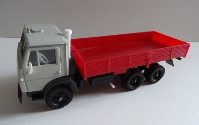 Camion Kamaz 5320 - USSR (Neu und originalverpackt) in Winterthur für