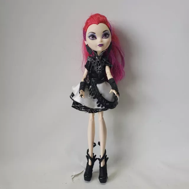 Ever After High Dragon Games Teenage Evil Queen Special Edition