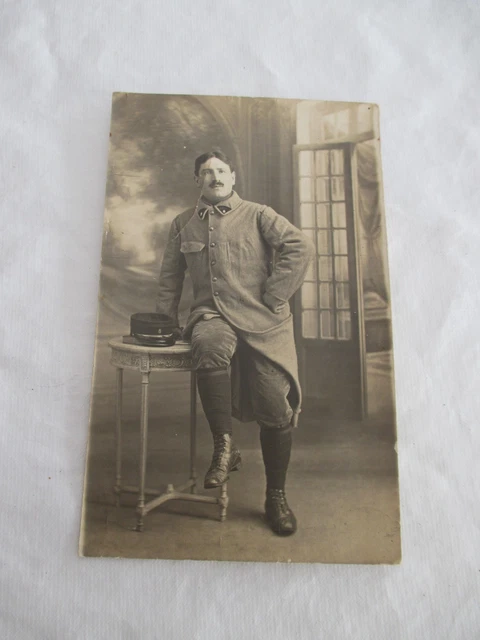 TOP Carte Photo, Guerre 14/18, Portrait d'un Soldat Poilu
