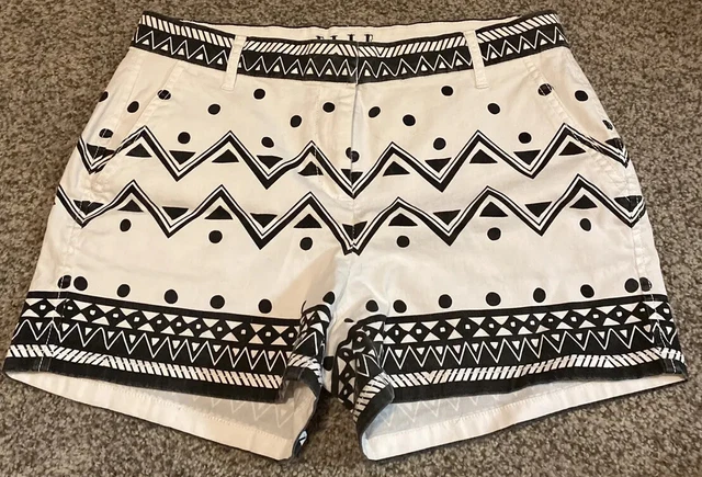 Elle Womens Shorts Size 8 White & Black Geometric Mid-Rise Pockets