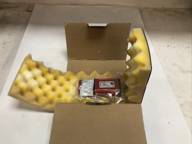 PFEIFFER HPT200ゲージ Vacuum Gauge Pfeiffer Vacuum Pirani/Bayard