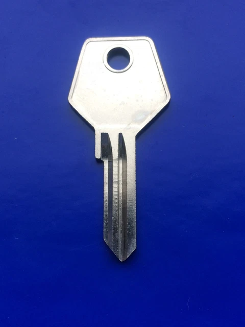 Key Blank for Austin Morris BL, Ford, Honda, Jeep, Range