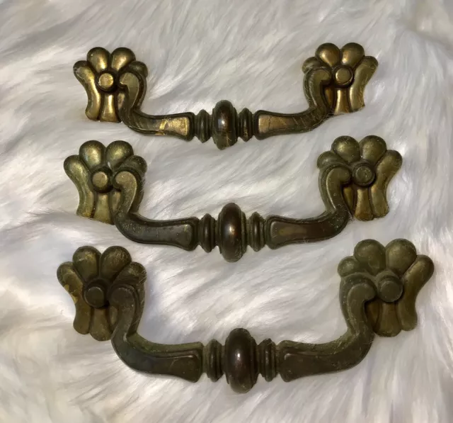 3 Pc Vintage Brass Drawer Pulls Dresser Cabinet Handle Chippendale Canada 6.5”
