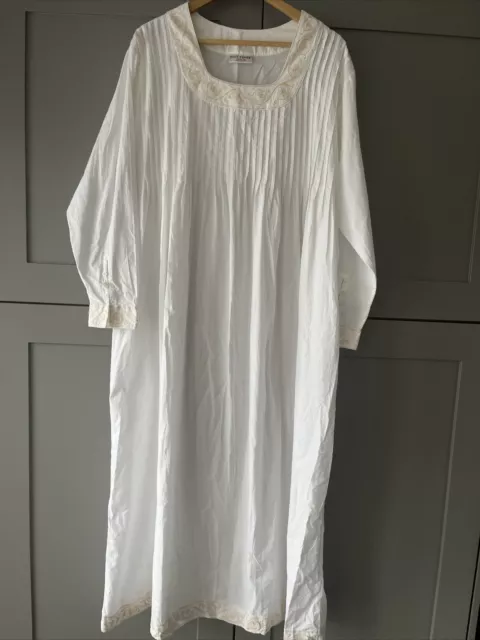 Past Times White Cotton Long Victorian Style Nightdress One Size Embroidered