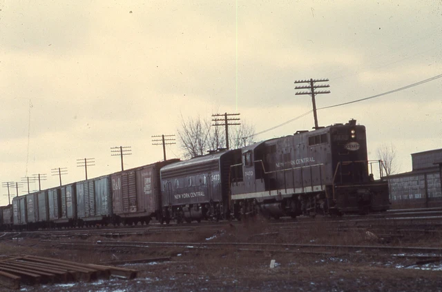 Duplicate  Train Slide New York Central GP-7  #7473 02/1967 Detroit MI
