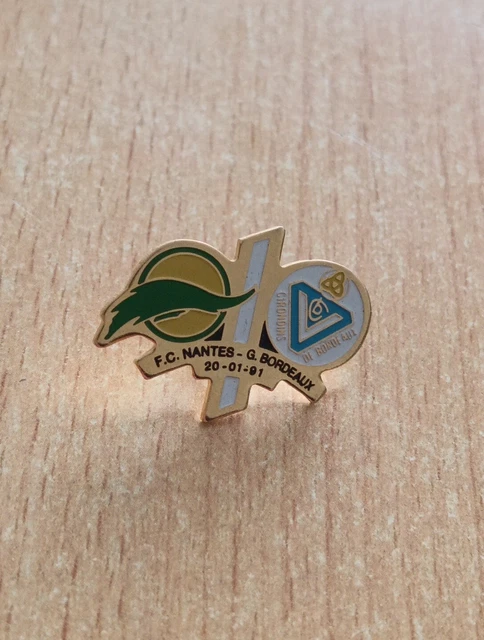 PIN'S FC NANTES, FCN, Nantes, Jean Michel FERRI, football, 92-93 EUR 9,90 - FR