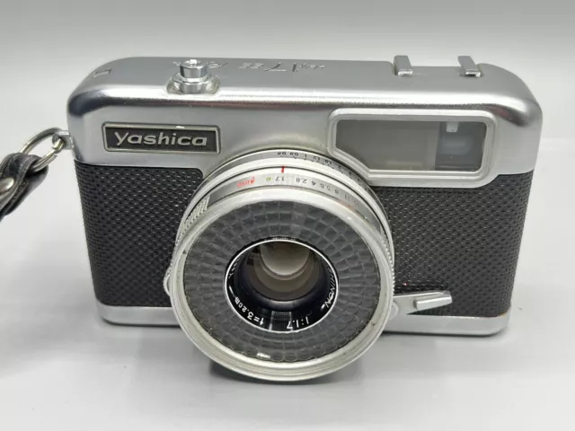 Yashica Half 17 EE Rapid Kamera  Yashinon 1:1.7/32mm #5060888-56