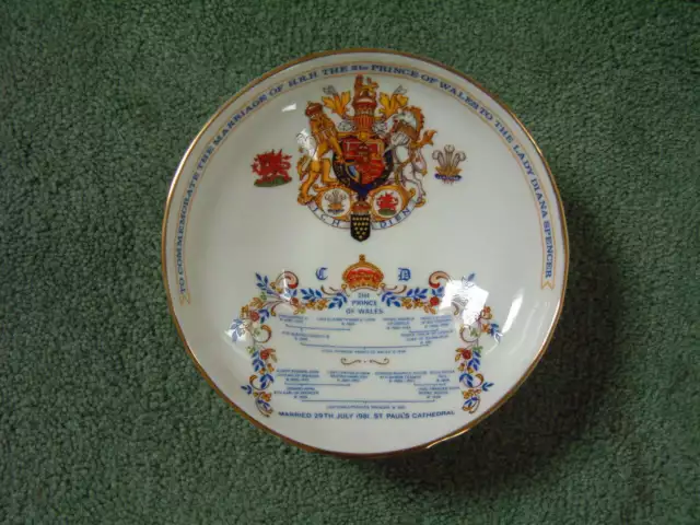 Aynsley fine bone china, commemorative, Prince Charles & Lady Diana  Wedding.