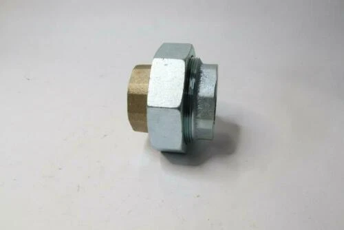 Watts Dielectric Union Lead Free Brass Steel F x F 2" 0009879