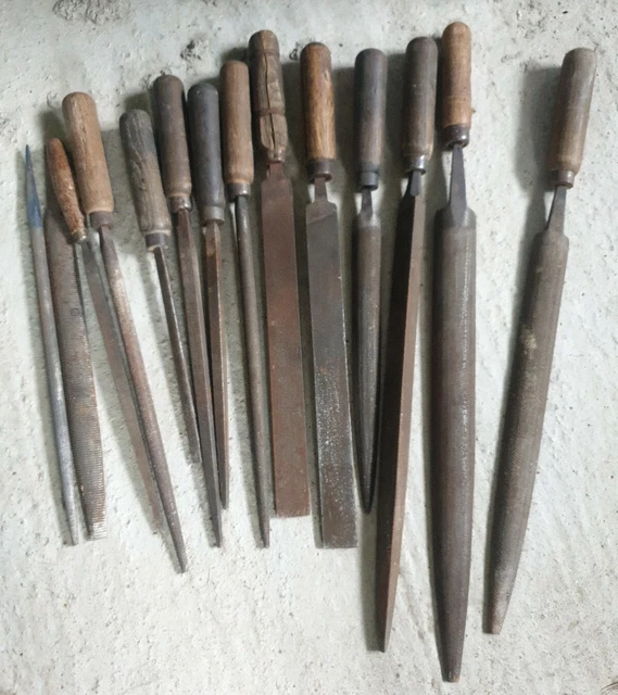 Lime à Sabots Pour Chevaux 14 Pouces - Acier Carbone, Manche Caoutchouc, Pour Chevaux, Chèvres, ânes