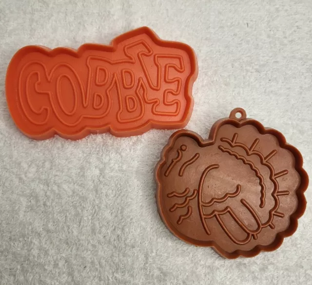 2 Vintage Hallmark Thanksgiving Cookie Cutters Gobble Turkey