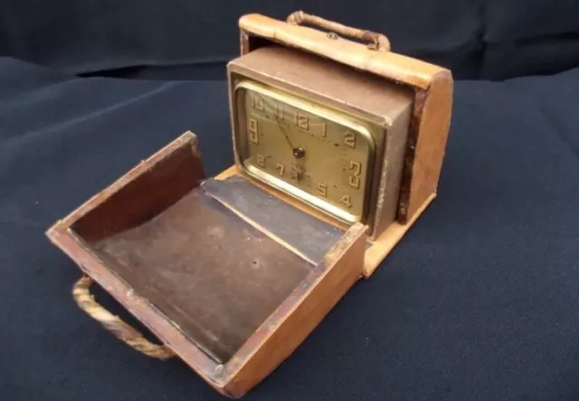 Horloge/Réveil/pendulette Art Deco  Duverdrey et Bloquel / Bayard /fonctionne .