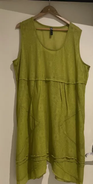 TS TAKING SHAPE Sleeveless Sheer Tunic Green Pea Sz XL (fits 22-24)