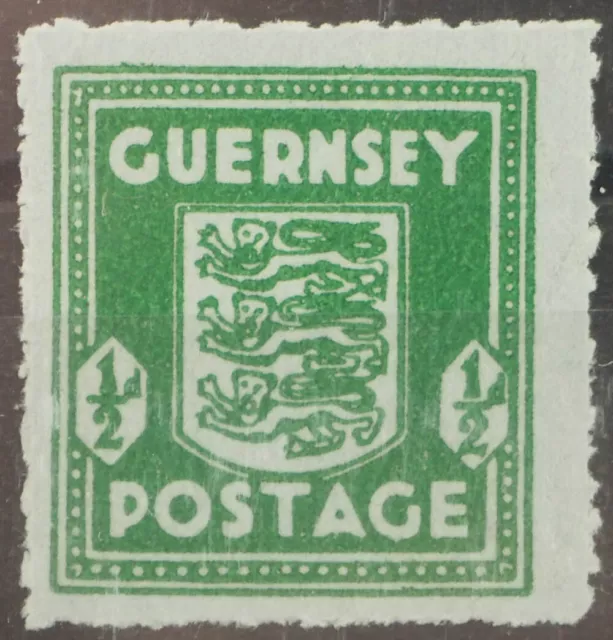 Deutsche Besetzung II. WK Guernsey; 1/2 P. Wappen 1942 **, gepr. Möhle  (30,-)