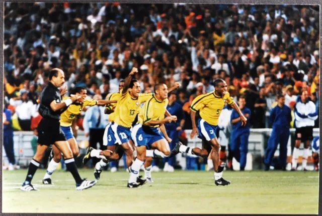 Vintage Press Photo Party Brazil World Cups France 98 FT 2975 - print 20x15 CM