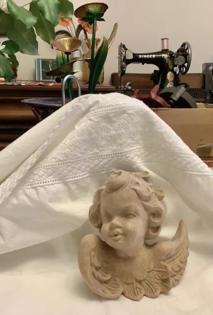 Beautiful Renaissance Angel Cherub Cupid Wood Hand Carved Figure Made in Italy