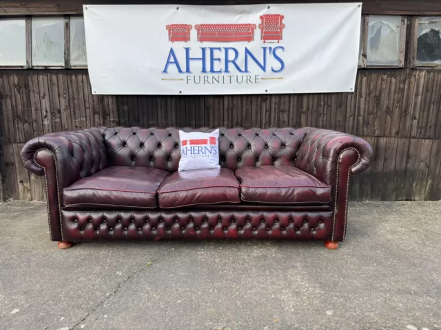 *Vintage Large Oxblood Leather 3 Seater Chesterfield Sofa Bed FREE DELIVERY 🚚 *